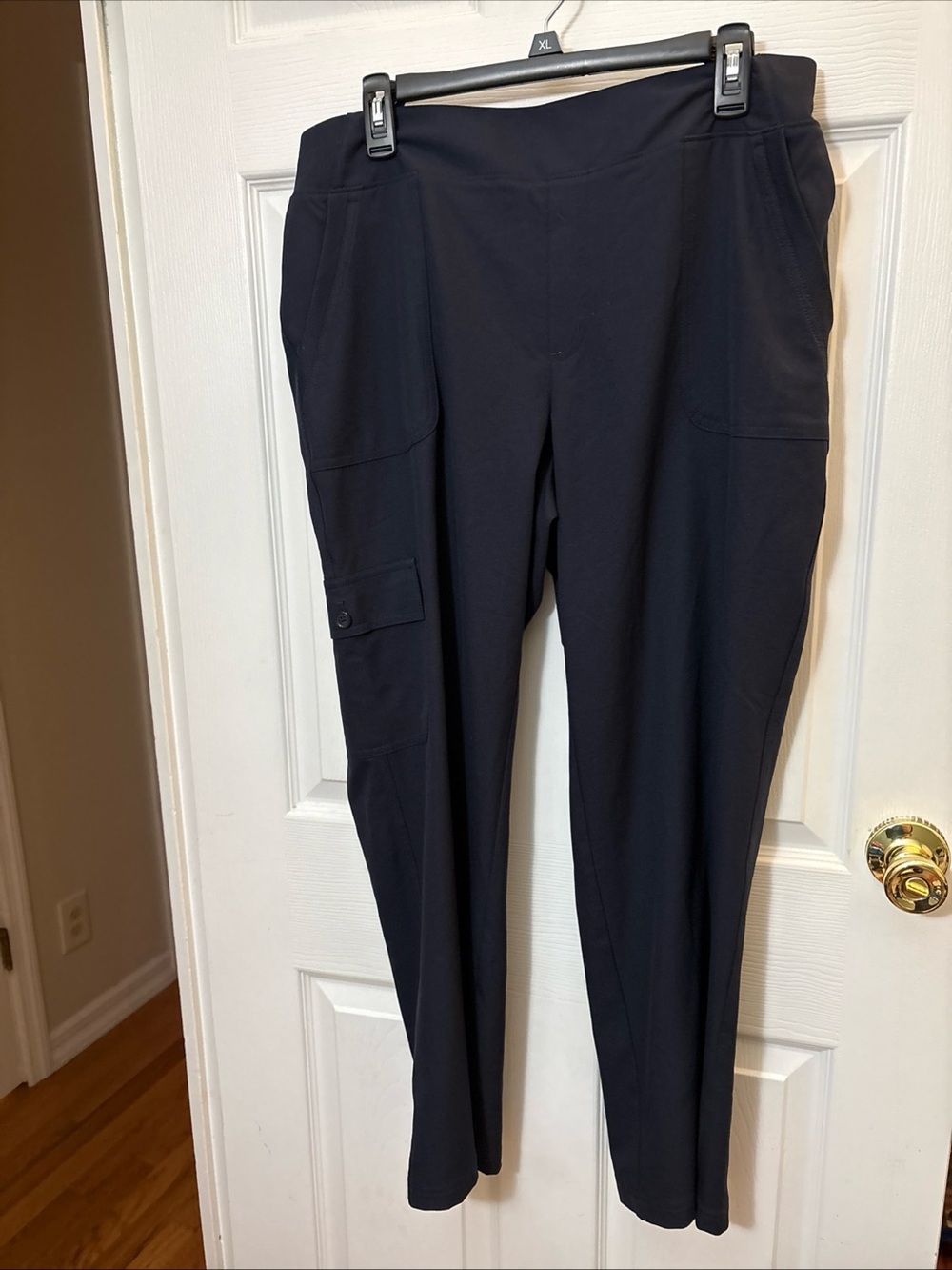 made for life Black Straight-Leg Pull-On Cargo Ponte Pants
